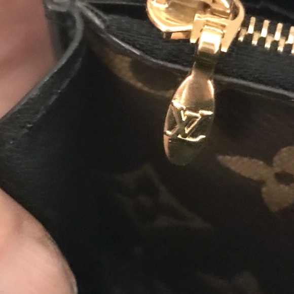 Louis Vuitton Cherrywood Wallet Vernis/ Monogram - Picture 9 of 12